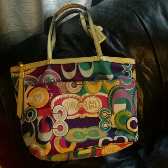 Coach Poppy purse