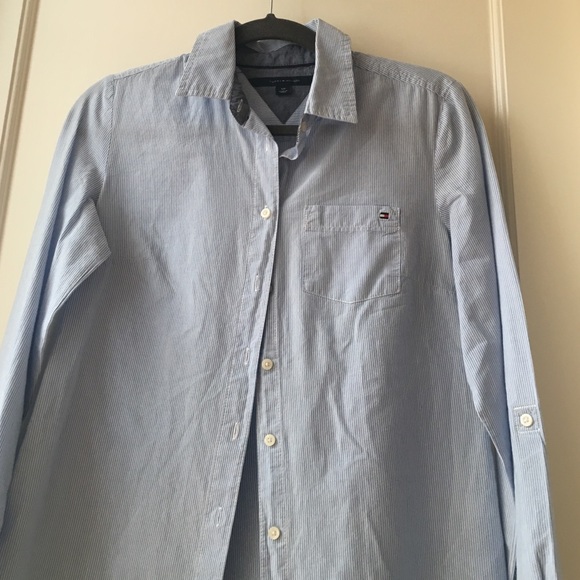 Tommy Hilfiger button up