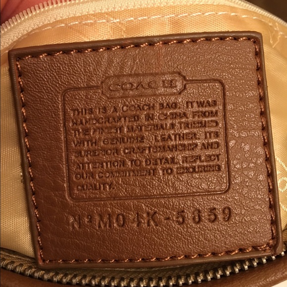 Coach purse. - Picture 3 of 4