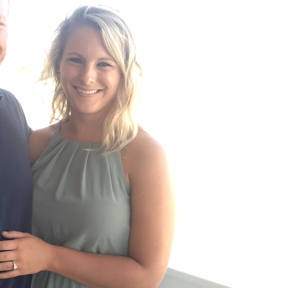 Meet your Posher, Sara - Picture 1 of 1
