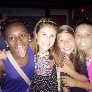 Meet your Posher, Isabella