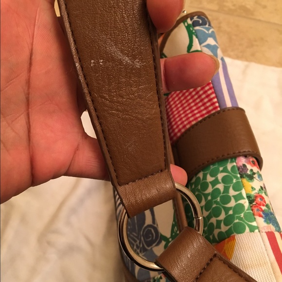 Additional pictures for coach - Picture 3 of 4