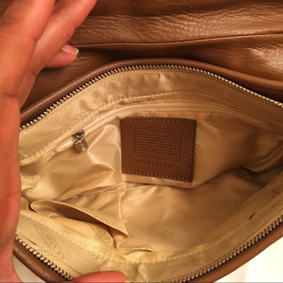 Additional pictures for coach - Picture 4 of 4