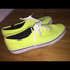 NEVER WORN. Keds Sneakers!
