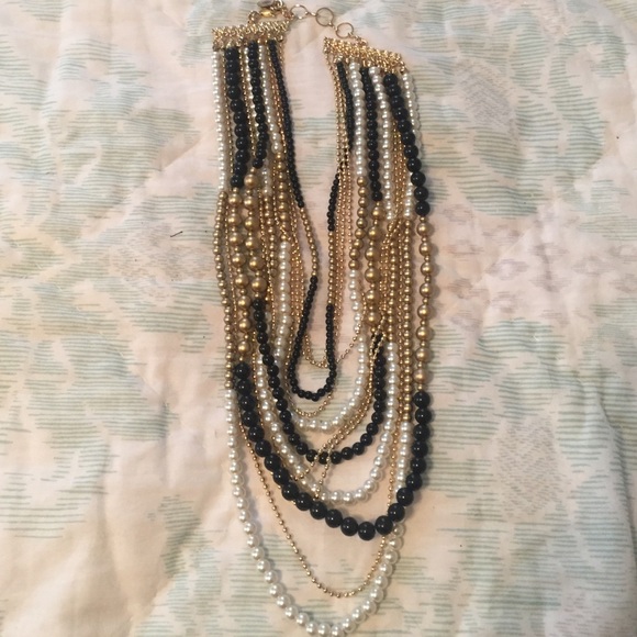 BEAUTIFUL Amrita Singh multi strand necklace