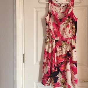 City studio dress