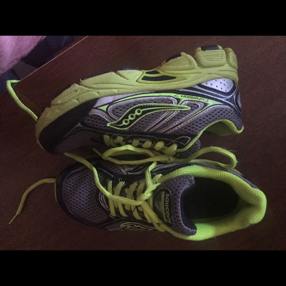 Boys 1Y Saucony Cohesion