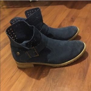 Blue ankle boots