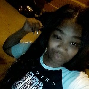 Meet your Posher, Deonna