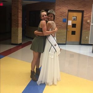 Meet your Posher, Josie