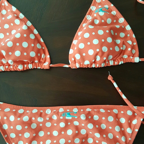 O'Neill Bikini - Picture 2 of 3