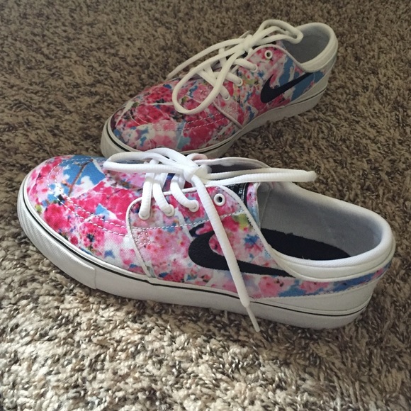 stefan janoski cherry blossom
