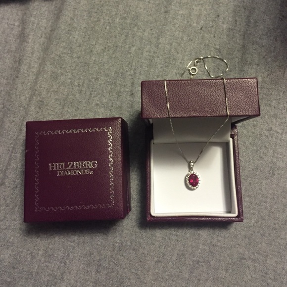 Helzberg Diamond Necklace