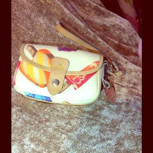 Beautiful small wristlet