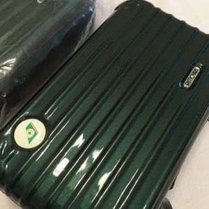 Rimowa Eva Amenity Kit