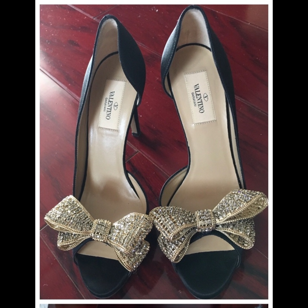 TRADE!!!Valentino bow D'orsay pumps