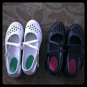 Sketchers Mary Jane's size 10 2pairs