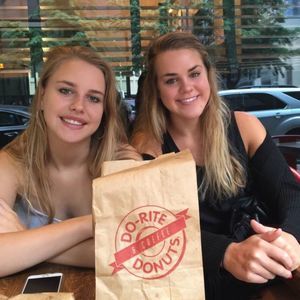 Meet your Posher, Brooke