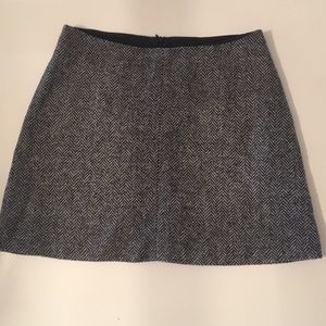 Tweed mini skirt