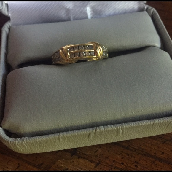 Gold Diamond Ring
