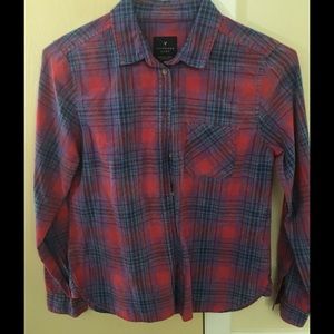 American Eagle Button Down Boyfriend shirt