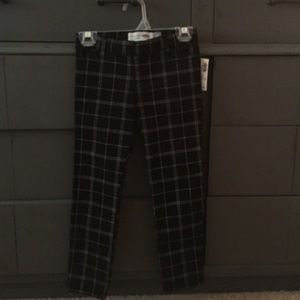 Old Navy-Mini Pixie Pant NWT 5T