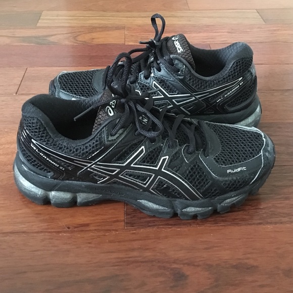 Asics tennis shoes
