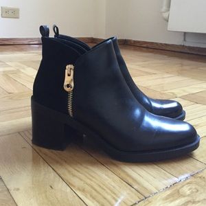 Zara - Black Booties