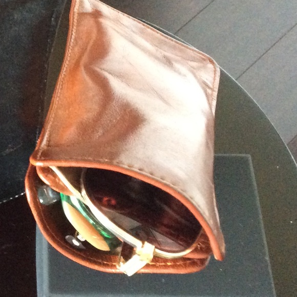 🕶Custom Lambskin Eyeglass Case🕶 - Picture 2 of 3