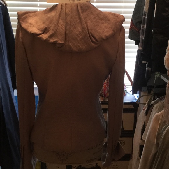 Ladies jacket - Picture 2 of 2