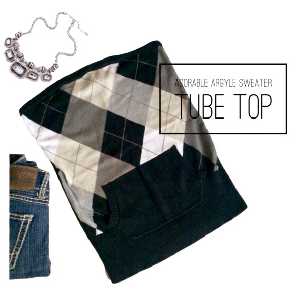 •ARGYLE TUBE TOP SWEATER•