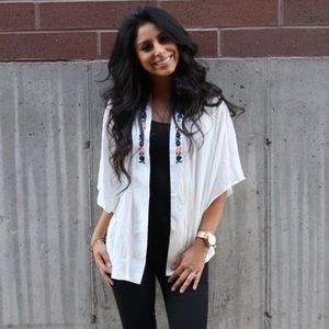 Kimono with flower detail