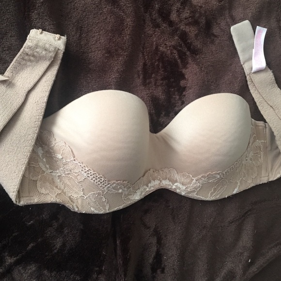 Victoria secret strapless bra