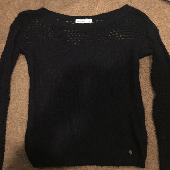 abercrombie kids sweater in a medium