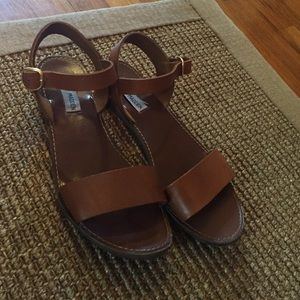 Steve Madden leather sandals