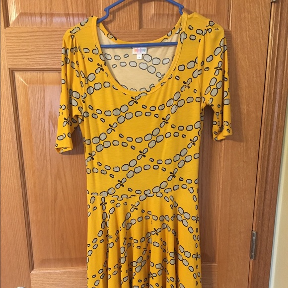 LuLaRoe Nicole dress