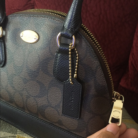 black and brown dome coach - Picture 2 of 4