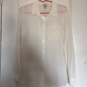 Long sleeve dress shirt