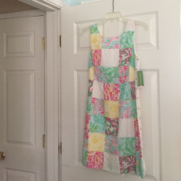 New Lilly Pulitzer dress, size 2 never worn.