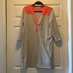 Barely worn! It's adorable!