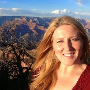 Meet your Posher, Tia