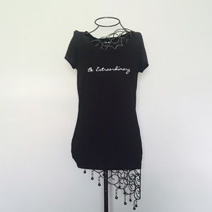 Be extraordinary tee