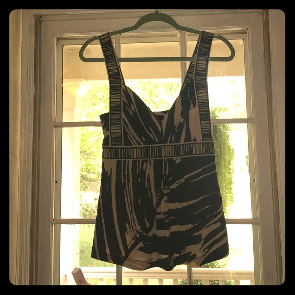 BCBG MAxazria top