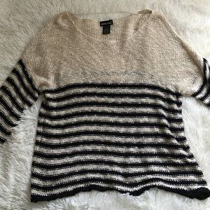 Wetseal sweater/top