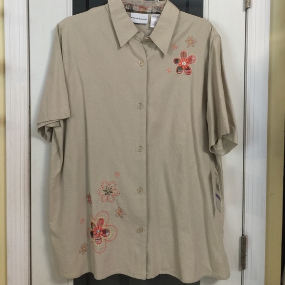 NWT Alfred Dunner top