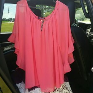 Pink flowy boutique shirt
