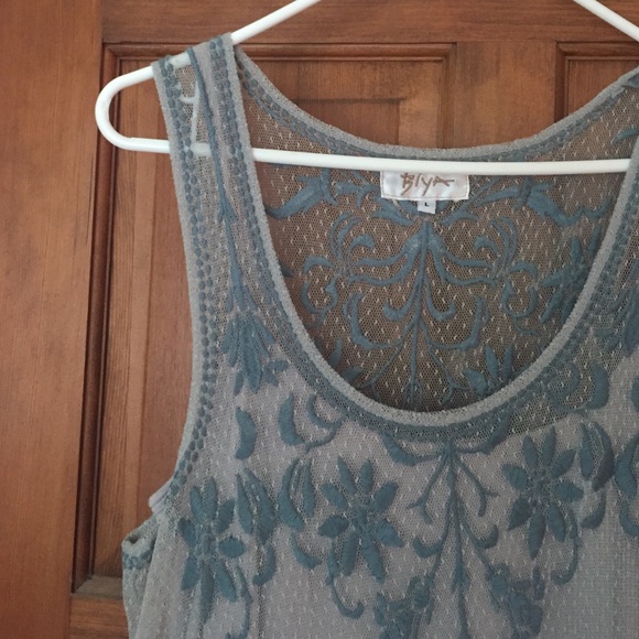 Pretty lace dress
