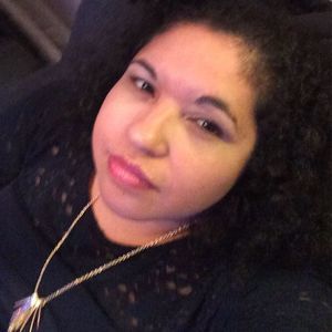 Meet your Posher, Esperanza