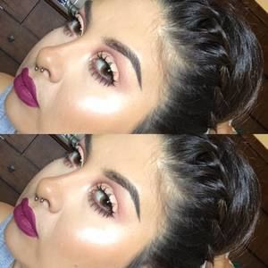 Meet your Posher, Yesenia