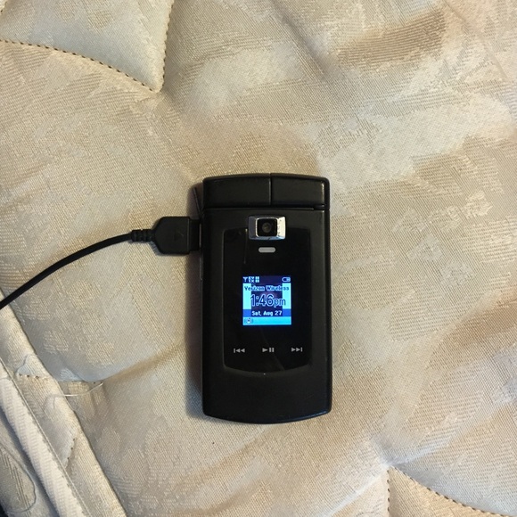 Old old Verizon phone